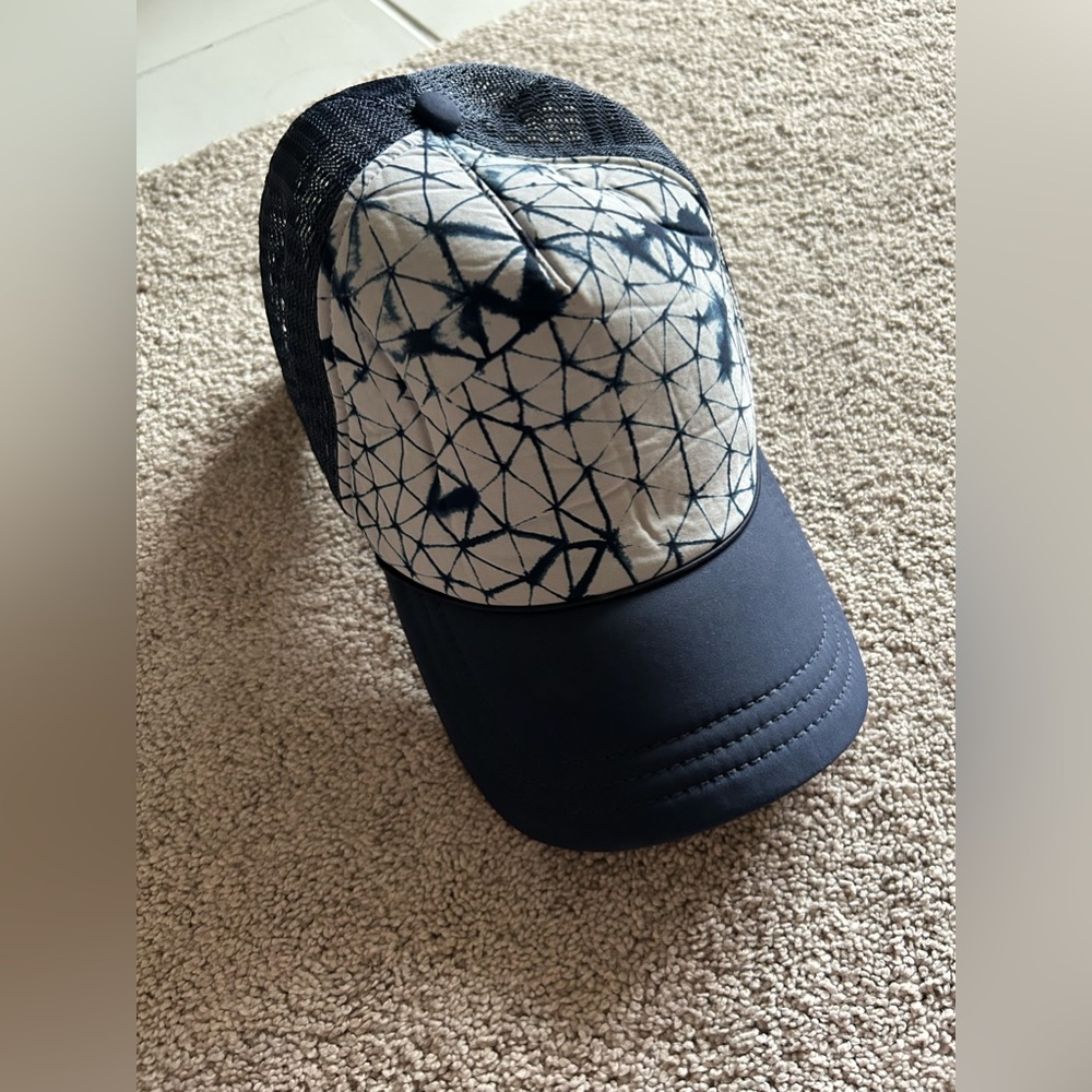 Lululemon WhatSUP Hat Starcrushed